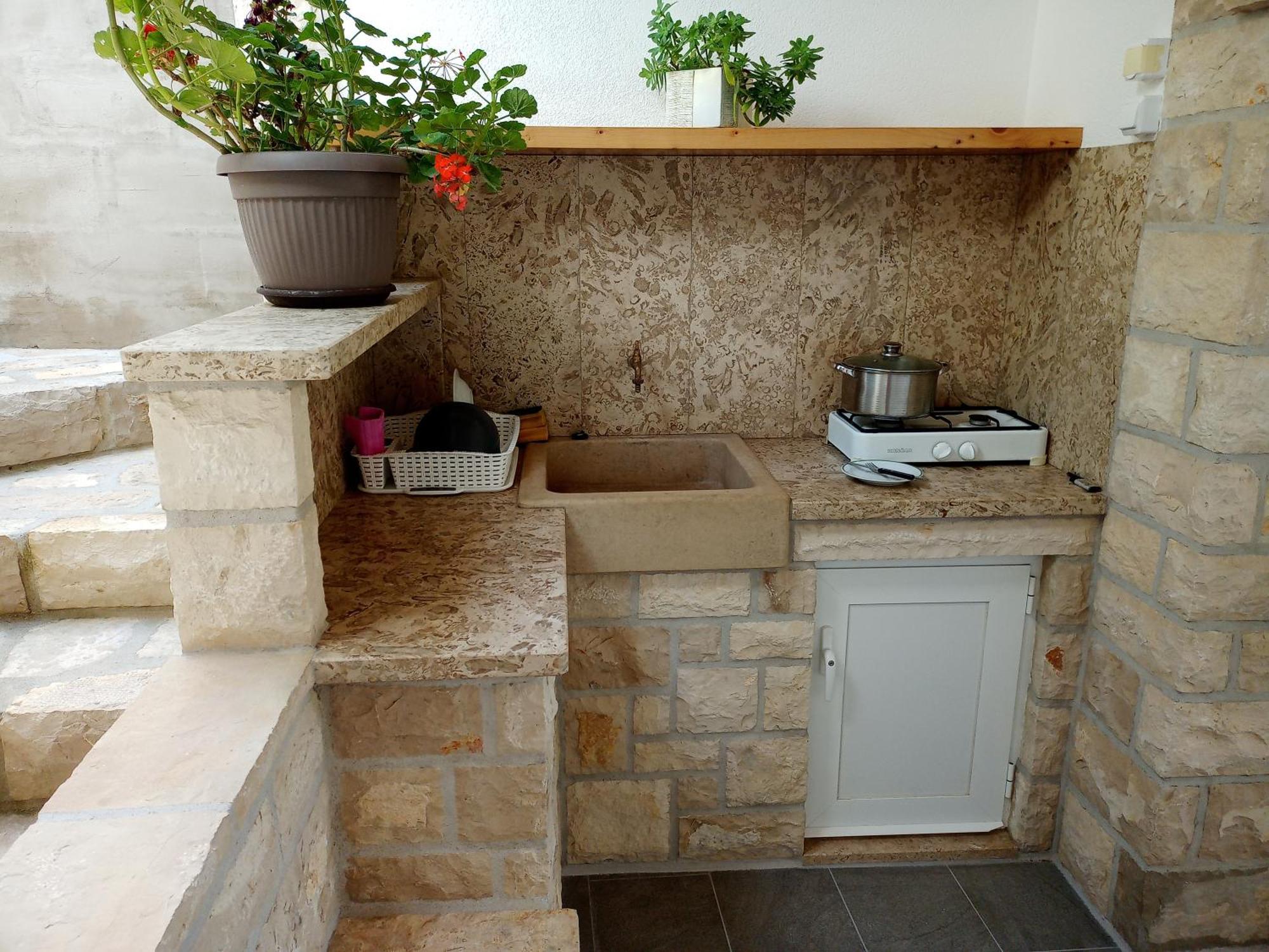 הוילה Zrnovo Contessa Robinson House מראה חיצוני תמונה