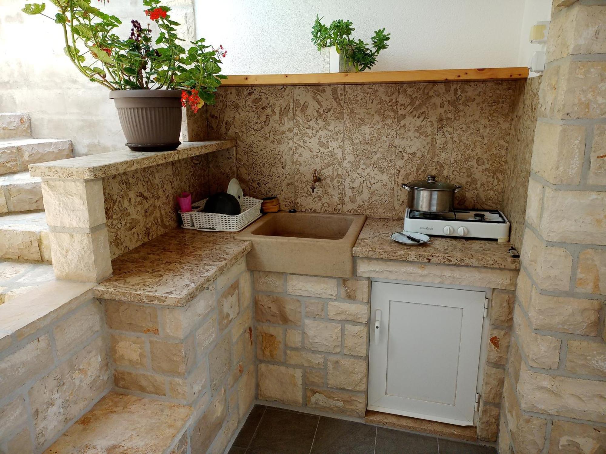 הוילה Zrnovo Contessa Robinson House מראה חיצוני תמונה